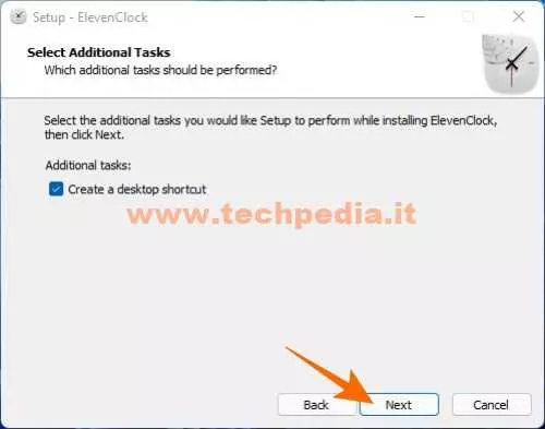 windows 11 orologio barra applicazioni monitor 025