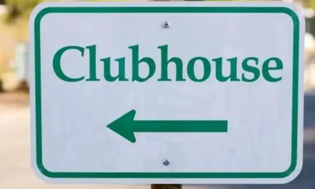 Clubhouse, la nuova moda Social